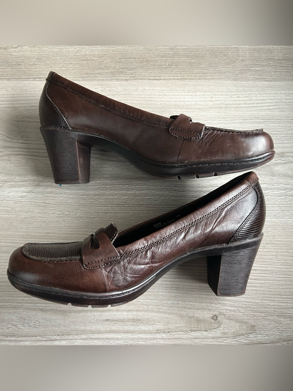 Clarks Bendables Leather Penny Loafer Heel Sz 9W - Picture 4 of 12
